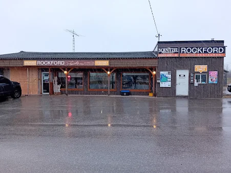 The front of Rockford Family Restaurant with its Schnitzel sign